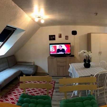 Appart T1 Prefecture Et Centre Льо Ман Екстериор снимка