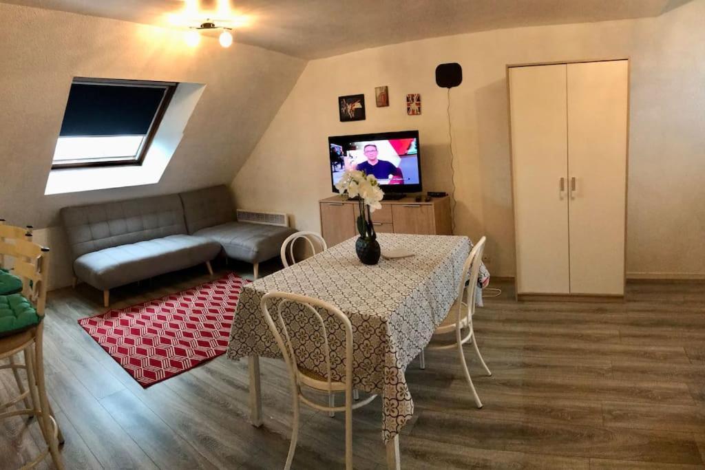 Appart T1 Prefecture Et Centre Льо Ман Екстериор снимка